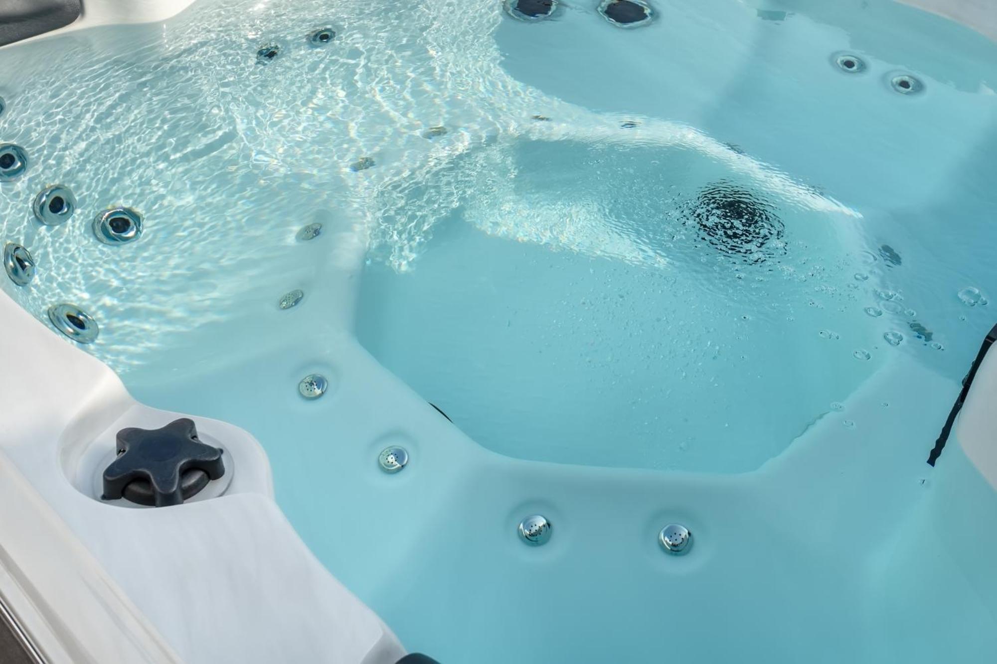 Hot Tub Wifi Pool Gym Firepit Arcade Villa Kernersville Exterior photo